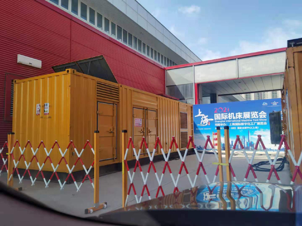 白城发电车出租-发电机无电压或电压太低怎么办？