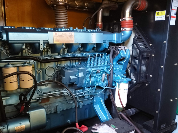 白城磷酸铁锂蓄电池的使用寿命与哪些因素有关？